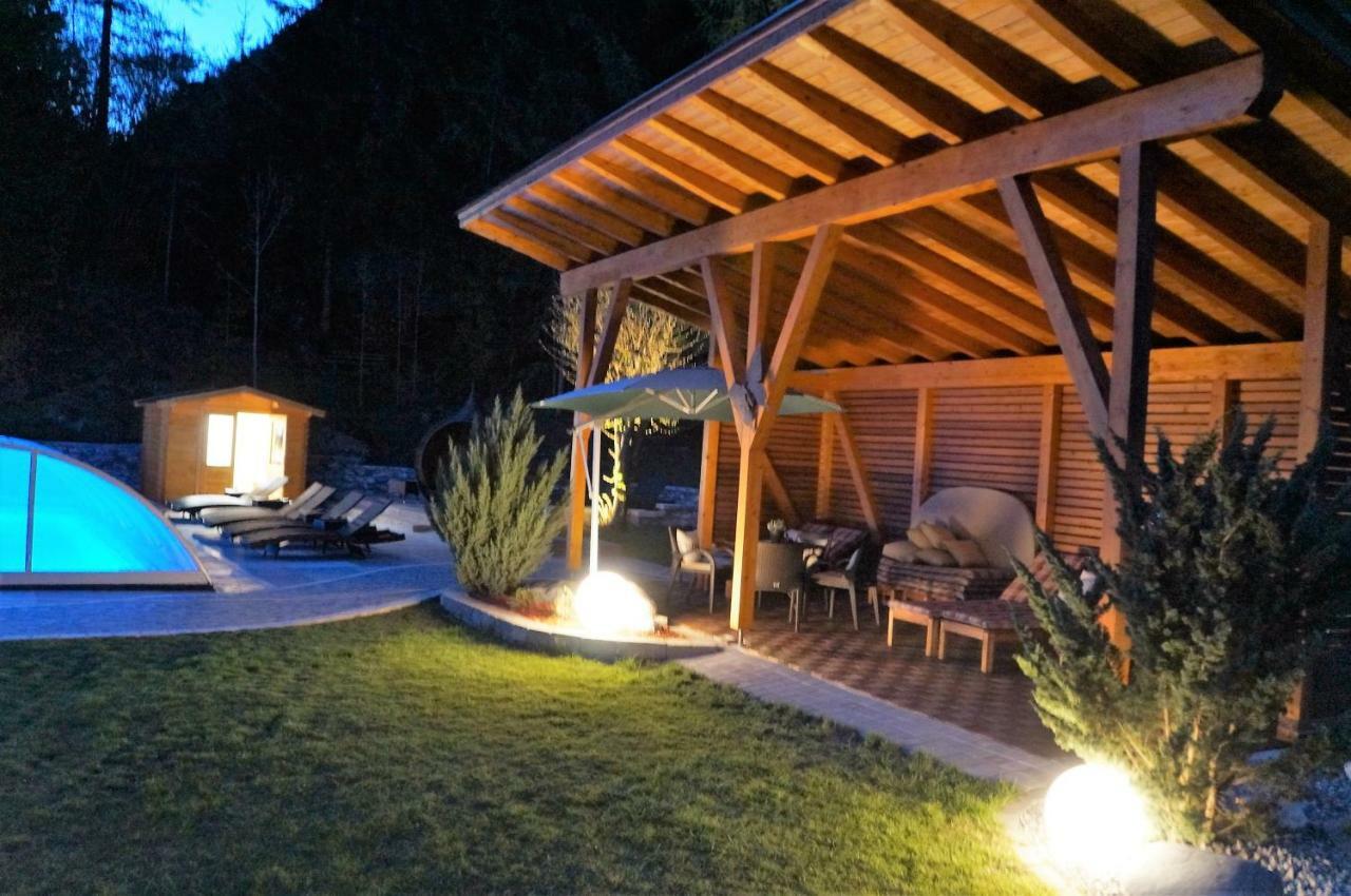 Gaestehaus Almrausch, Ferienanlage Mit Pool Nassereith Exterior foto