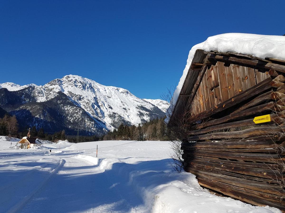 Gaestehaus Almrausch, Ferienanlage Mit Pool Nassereith Exterior foto